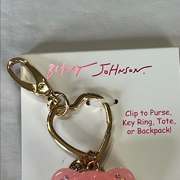 Betsey Johnson Pink Gummy Bear Handbag Charm NWT - Picture 3 of 7